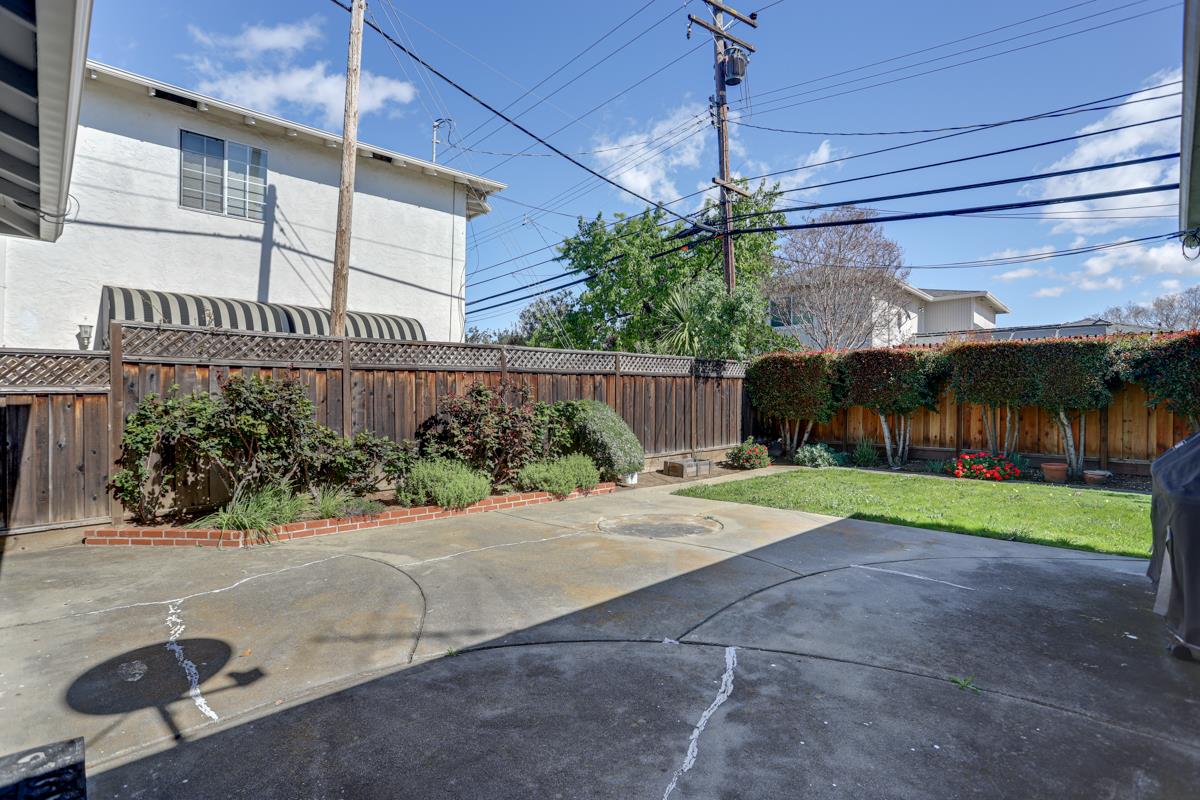 Detail Gallery Image 32 of 36 For 587 Cambridge Dr, Santa Clara,  CA 95051 - 4 Beds | 3 Baths