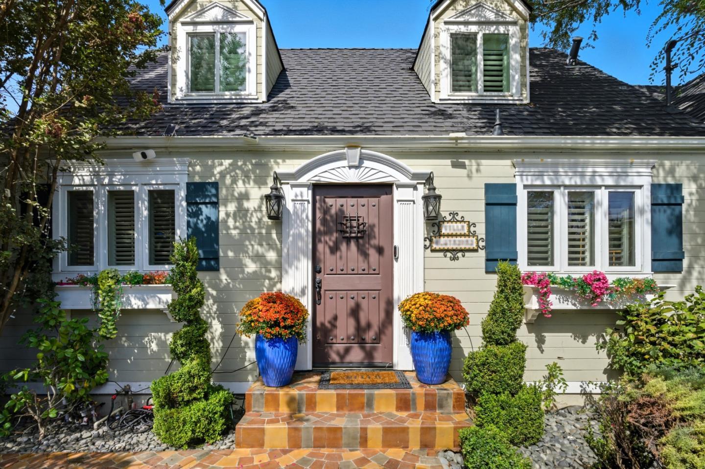 Detail Gallery Image 8 of 93 For 709 Minnesota Ave, San Jose,  CA 95125 - 4 Beds | 2 Baths