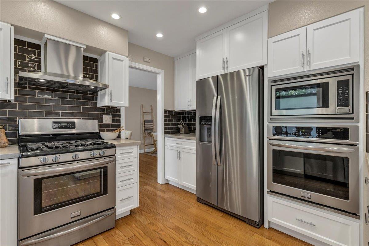 Detail Gallery Image 11 of 32 For 207 Palmer Dr, Los Gatos,  CA 95032 - 3 Beds | 2/1 Baths