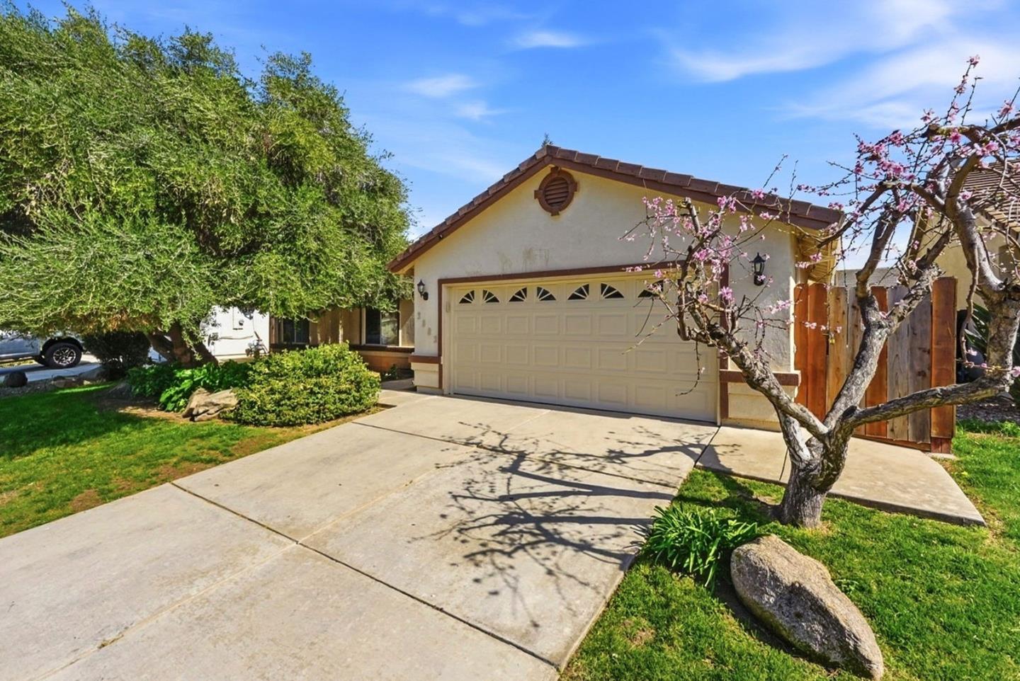 Detail Gallery Image 3 of 23 For 3882 Pintail Ct, Merced,  CA 95340 - 4 Beds | 2 Baths
