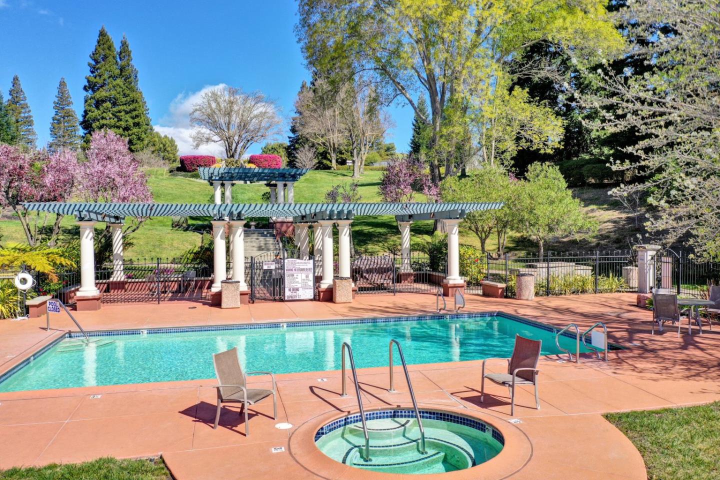 Detail Gallery Image 43 of 49 For 230 Lakeridge Way, San Ramon,  CA 94582 - 3 Beds | 2/1 Baths