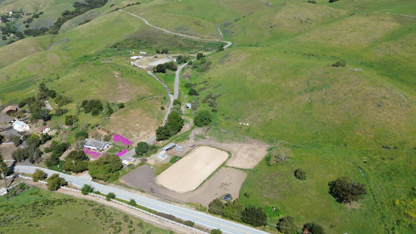 Detail Gallery Image 5 of 15 For 3463 Calaveras Rd, Milpitas,  CA 95035 - 3 Beds | 2 Baths