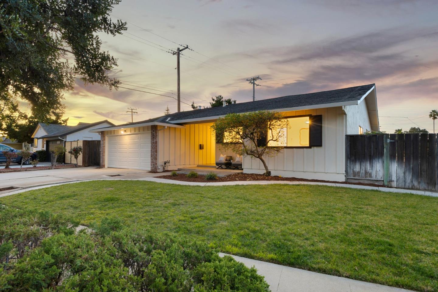 Detail Gallery Image 22 of 30 For 1377 Dentwood Dr, San Jose,  CA 95118 - 4 Beds | 2 Baths