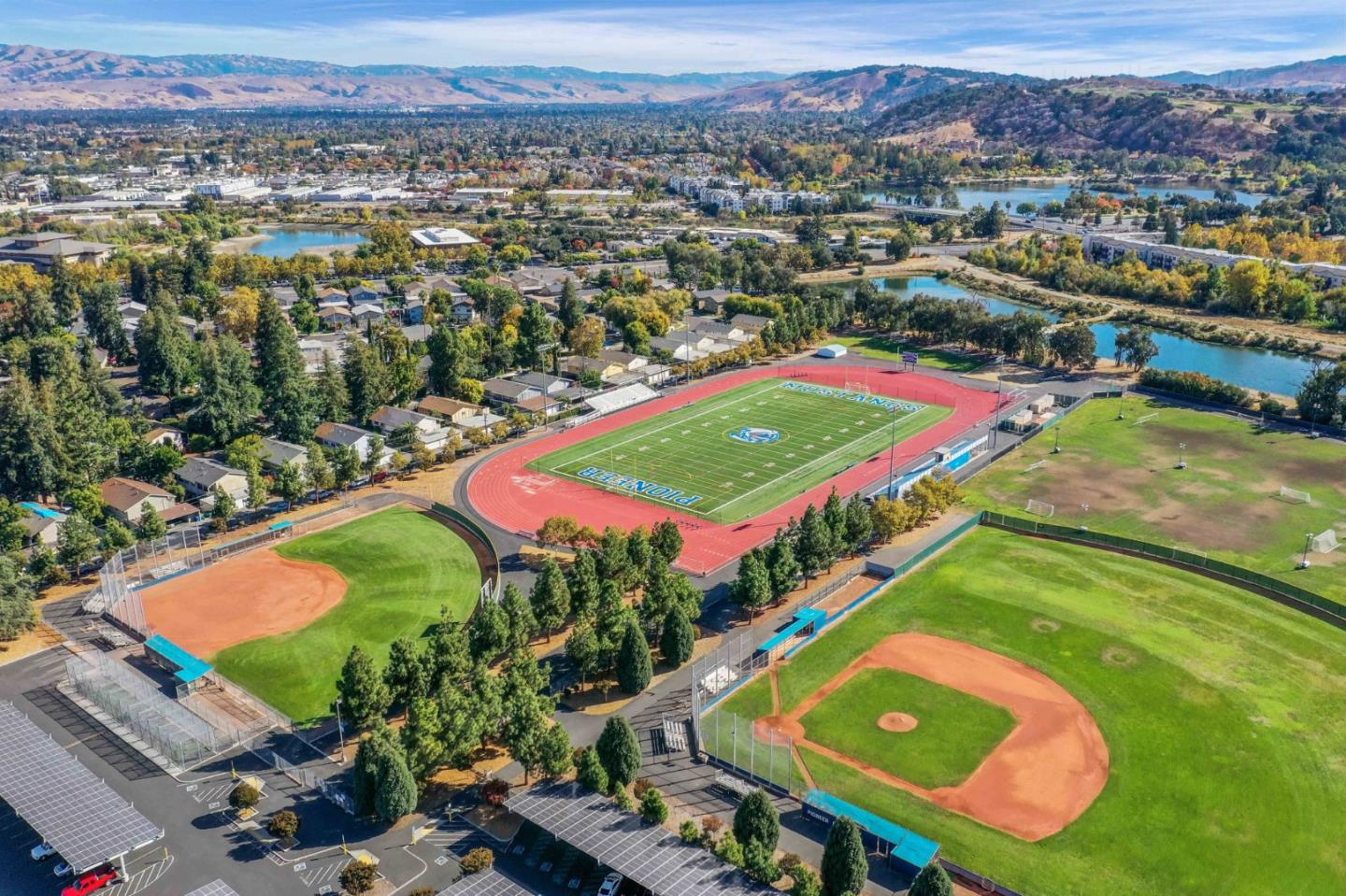 Detail Gallery Image 28 of 30 For 1377 Dentwood Dr, San Jose,  CA 95118 - 4 Beds | 2 Baths