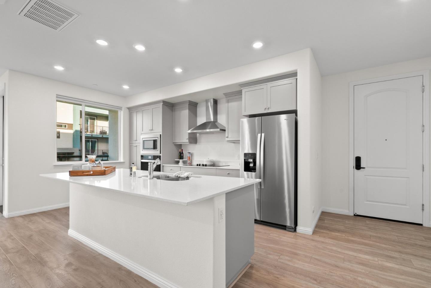 Detail Gallery Image 13 of 49 For 3208 Mallard Ct #201,  San Jose,  CA 95117 - 2 Beds | 2 Baths