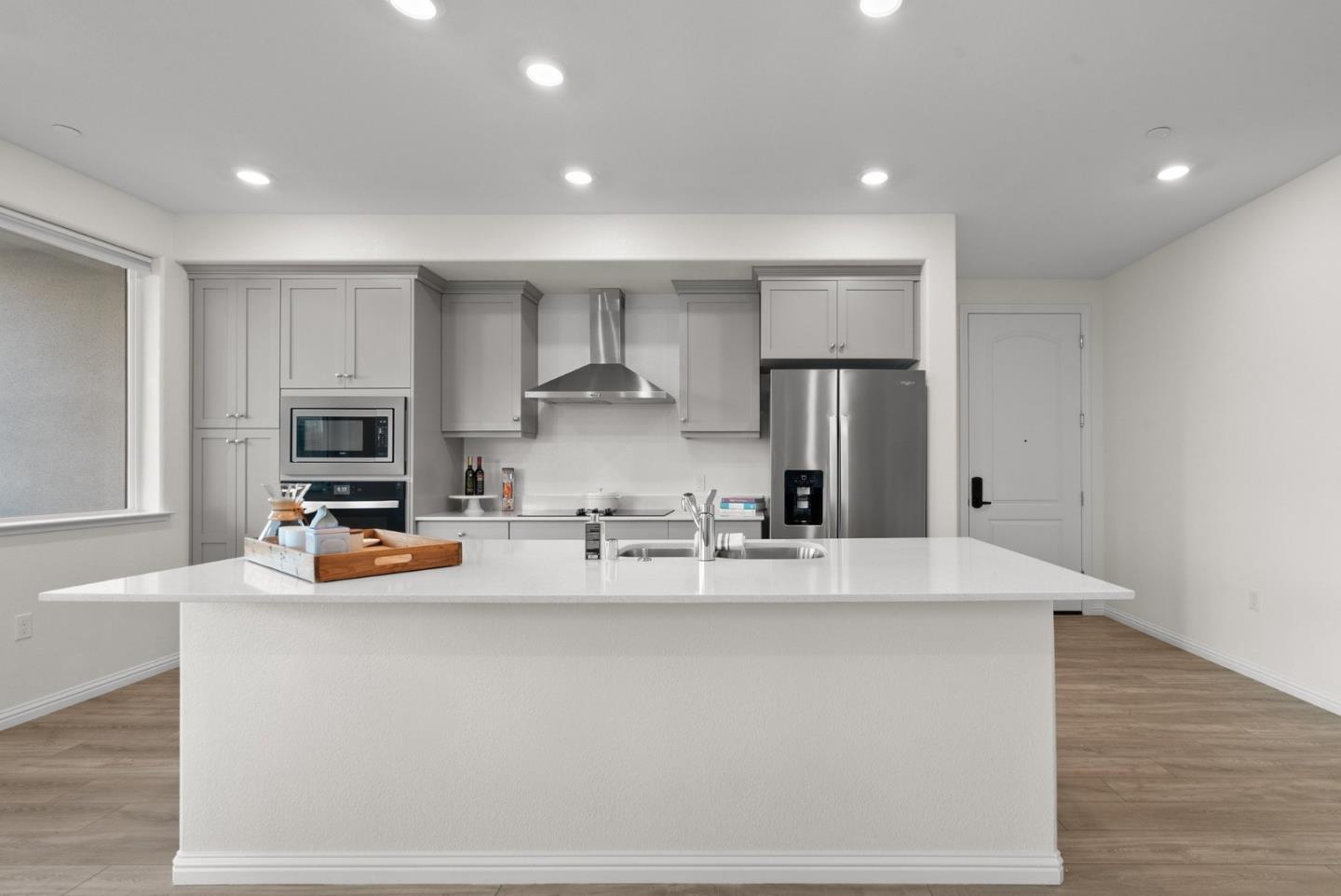 Detail Gallery Image 14 of 49 For 3208 Mallard Ct #201,  San Jose,  CA 95117 - 2 Beds | 2 Baths