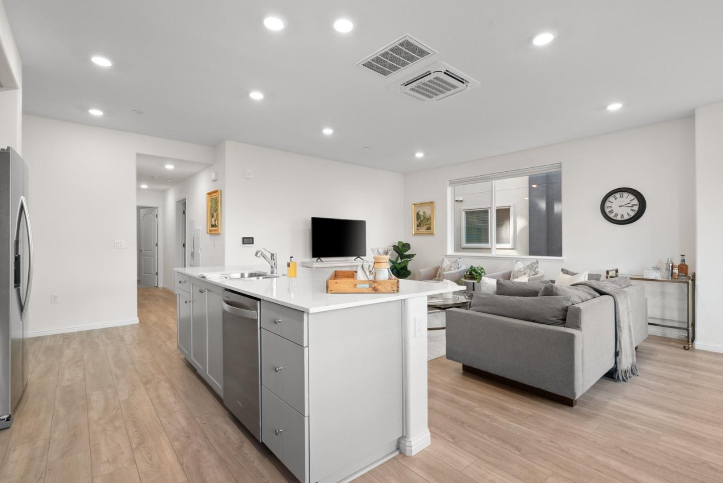 Detail Gallery Image 17 of 49 For 3208 Mallard Ct #201,  San Jose,  CA 95117 - 2 Beds | 2 Baths