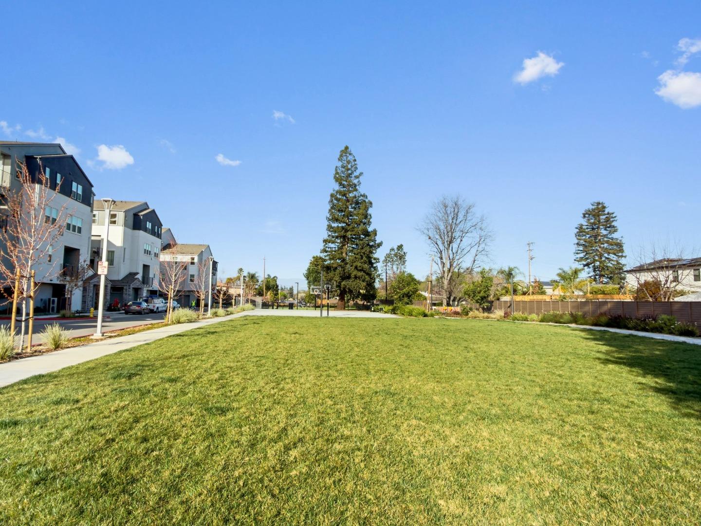 Detail Gallery Image 44 of 49 For 3208 Mallard Ct #201,  San Jose,  CA 95117 - 2 Beds | 2 Baths