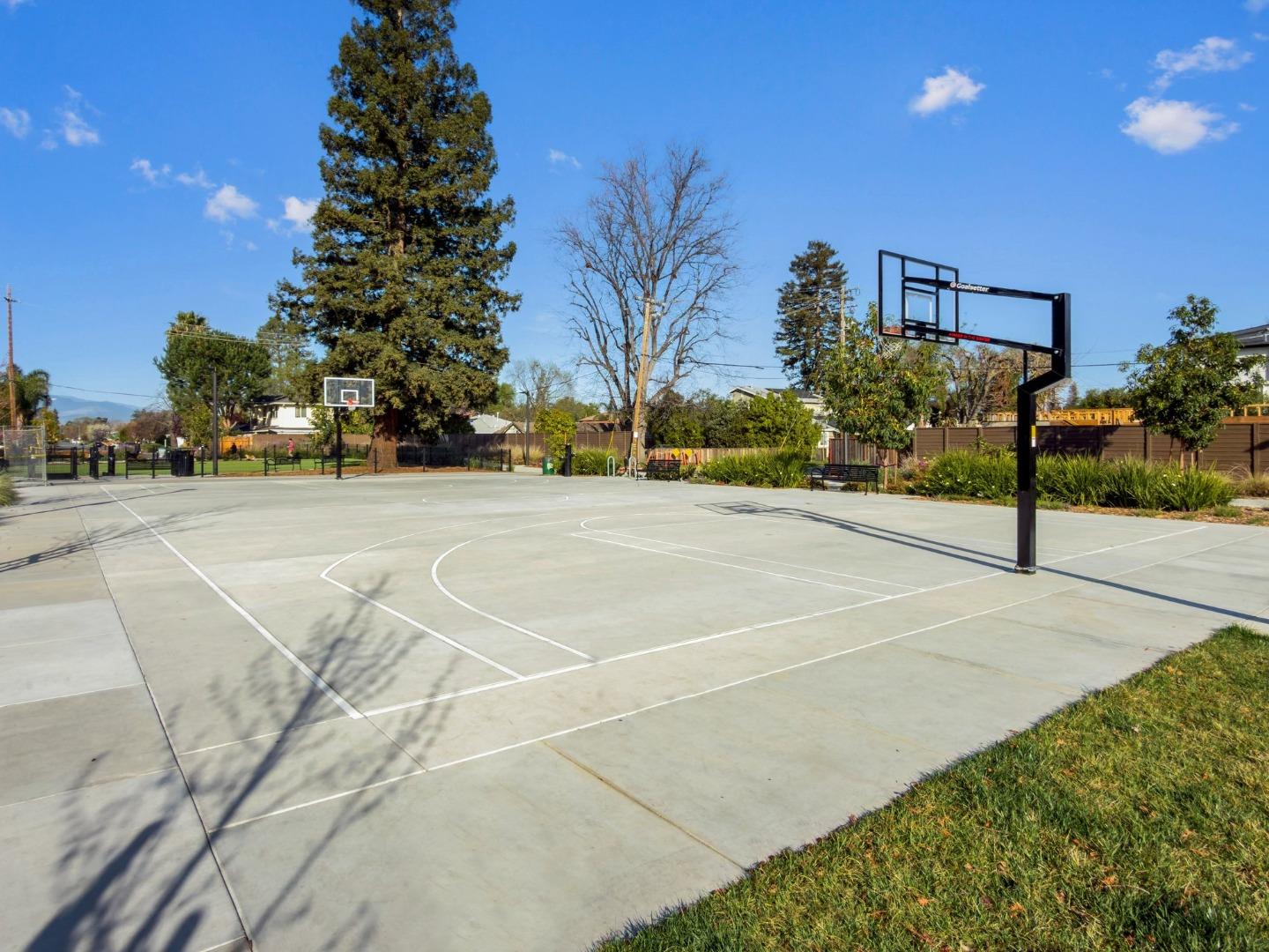 Detail Gallery Image 45 of 49 For 3208 Mallard Ct #201,  San Jose,  CA 95117 - 2 Beds | 2 Baths