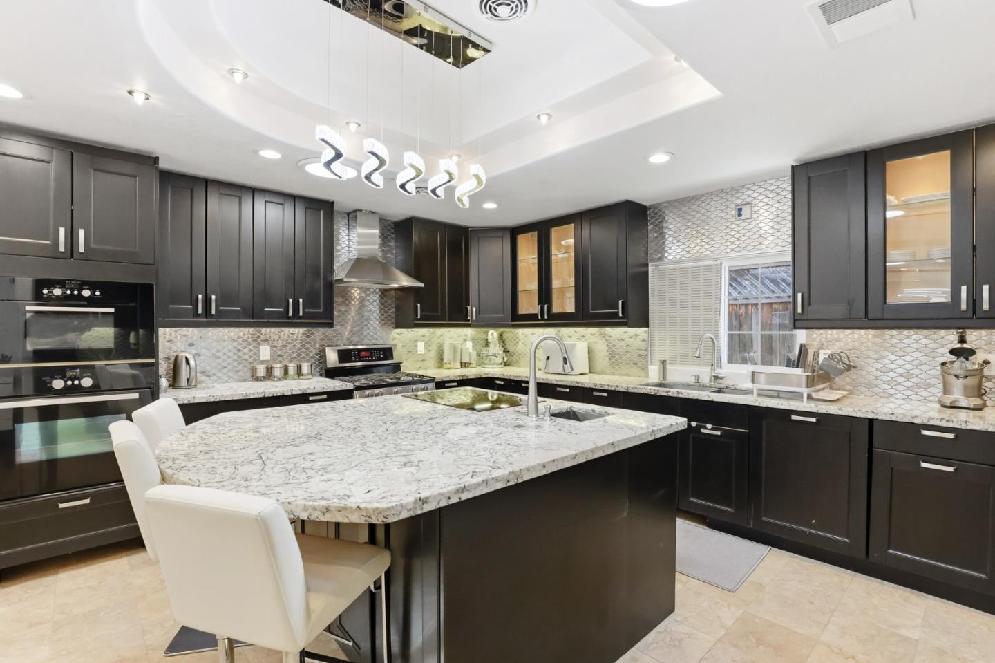 Detail Gallery Image 33 of 83 For 40489 Davis St, Fremont,  CA 94538 - 5 Beds | 3 Baths