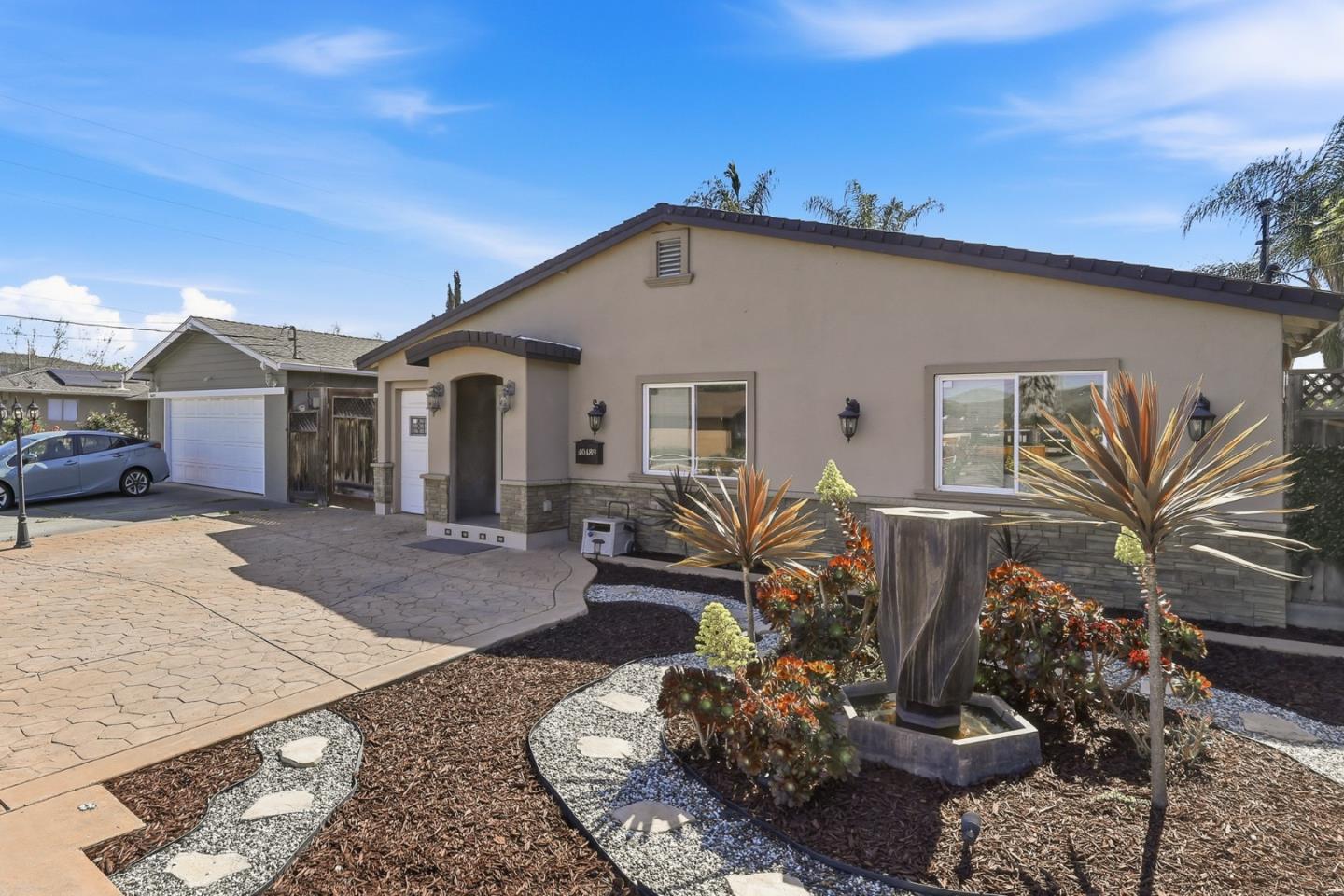 Detail Gallery Image 5 of 83 For 40489 Davis St, Fremont,  CA 94538 - 5 Beds | 3 Baths