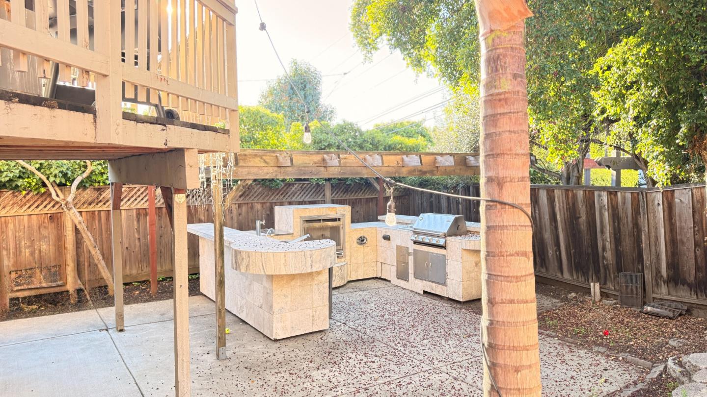 Detail Gallery Image 19 of 25 For 722 Gleneagle Ave, Hayward,  CA 94544 - 6 Beds | 3 Baths