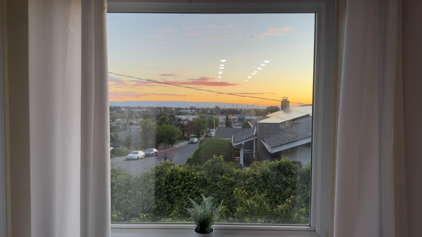 Detail Gallery Image 22 of 25 For 722 Gleneagle Ave, Hayward,  CA 94544 - 6 Beds | 3 Baths