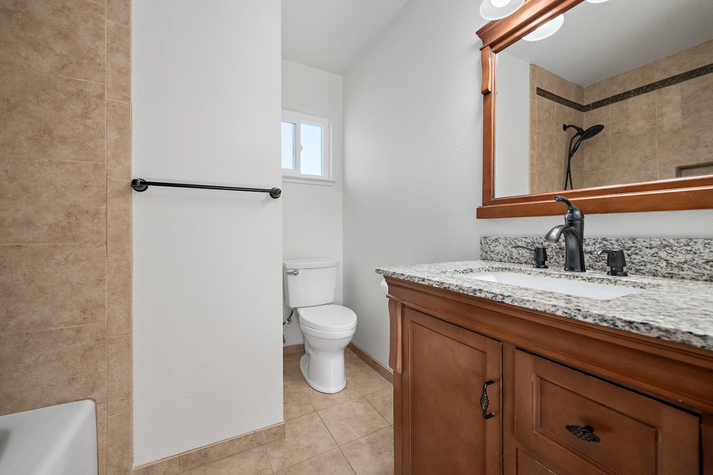 Detail Gallery Image 13 of 24 For 5821 Comanche Dr, San Jose,  CA 95123 - 4 Beds | 3 Baths