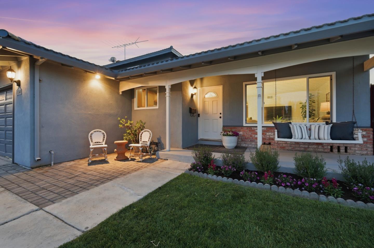 Detail Gallery Image 18 of 24 For 5821 Comanche Dr, San Jose,  CA 95123 - 4 Beds | 3 Baths