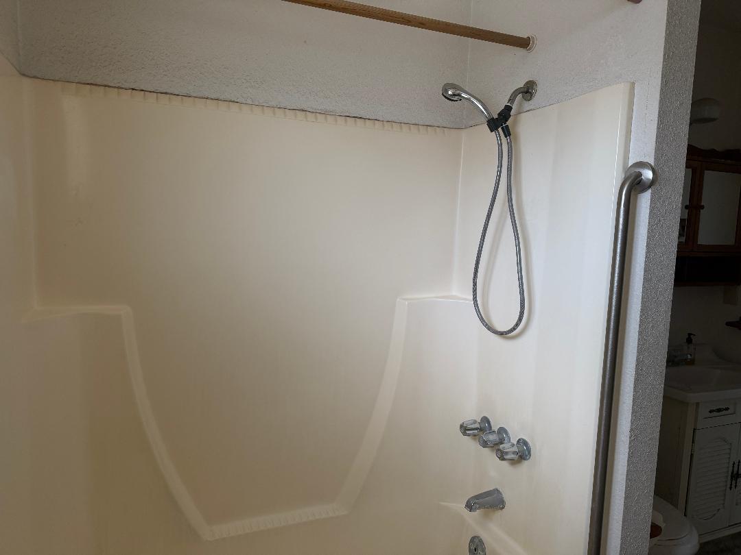 Detail Gallery Image 12 of 14 For 45170 Crown Ave, King City,  CA 93930 - 3 Beds | 2 Baths