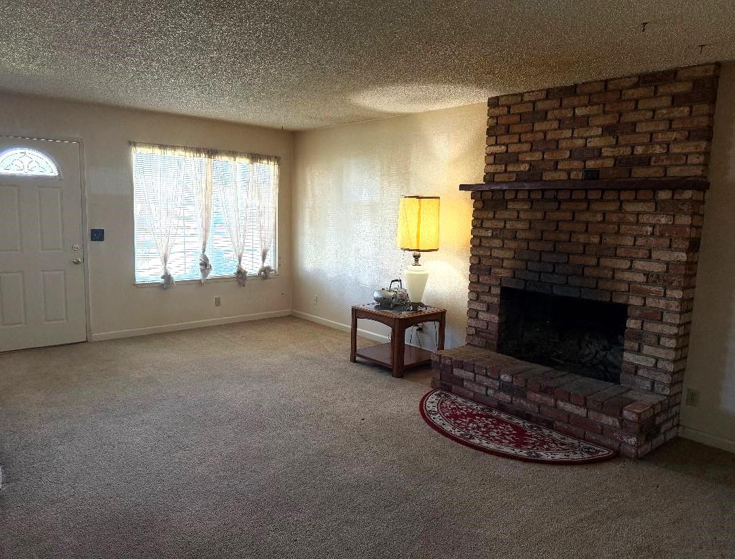 Detail Gallery Image 5 of 14 For 45170 Crown Ave, King City,  CA 93930 - 3 Beds | 2 Baths