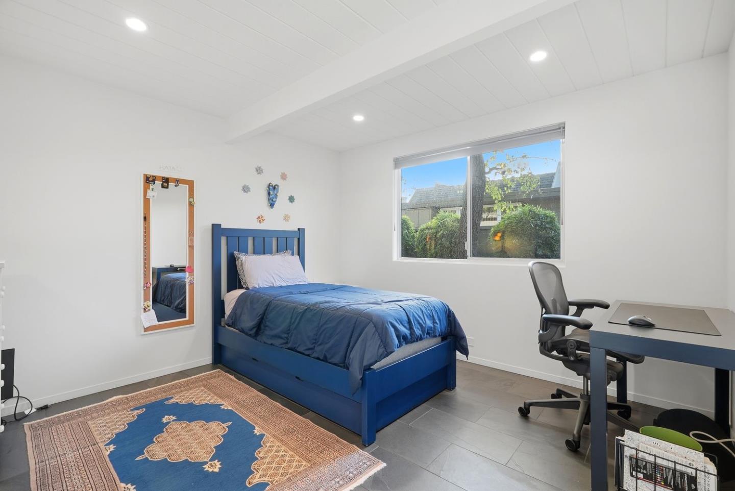 Detail Gallery Image 28 of 36 For 1694 Clay Dr, Los Altos,  CA 94024 - 5 Beds | 3 Baths