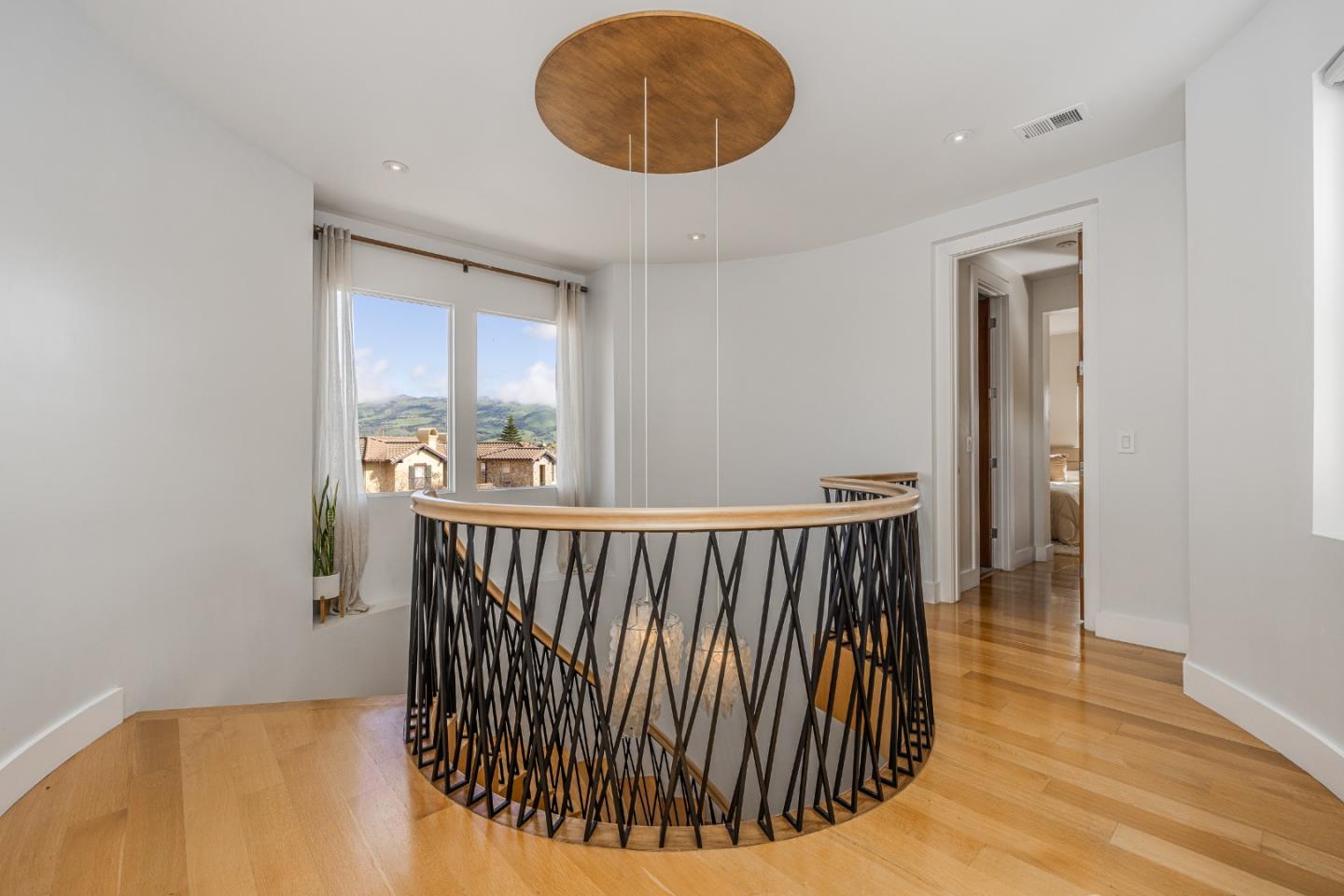 Detail Gallery Image 34 of 58 For 1825 Bridgeview Ct, San Jose,  CA 95138 - 5 Beds | 4/1 Baths