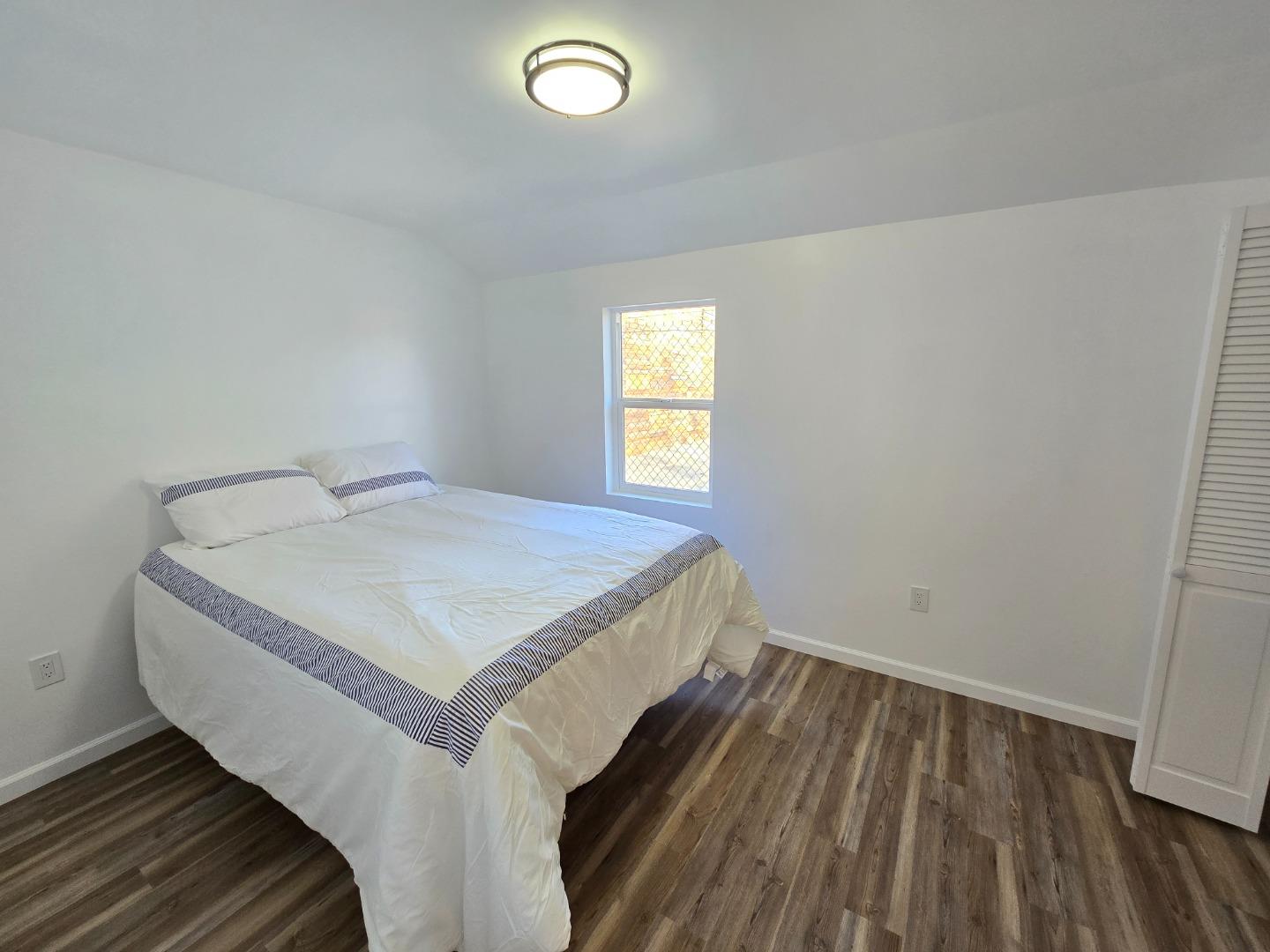 Detail Gallery Image 10 of 15 For 46 South St, Hollister,  CA 95023 - 2 Beds | 1 Baths