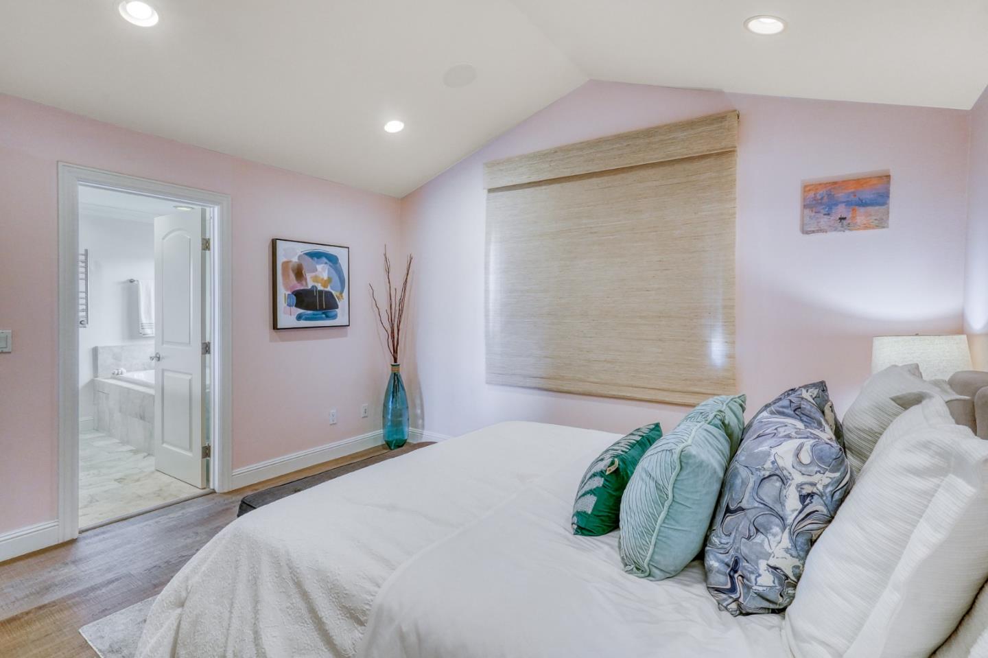 Detail Gallery Image 16 of 27 For 809 Lippert Pl, Santa Clara,  CA 95050 - 3 Beds | 2/1 Baths