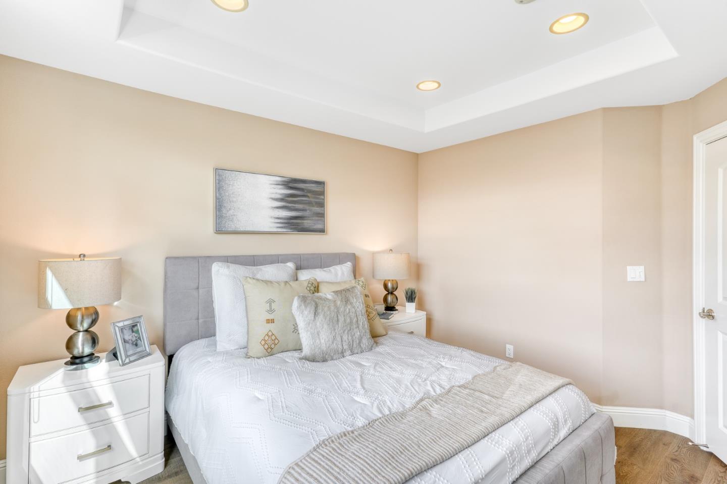 Detail Gallery Image 20 of 27 For 809 Lippert Pl, Santa Clara,  CA 95050 - 3 Beds | 2/1 Baths