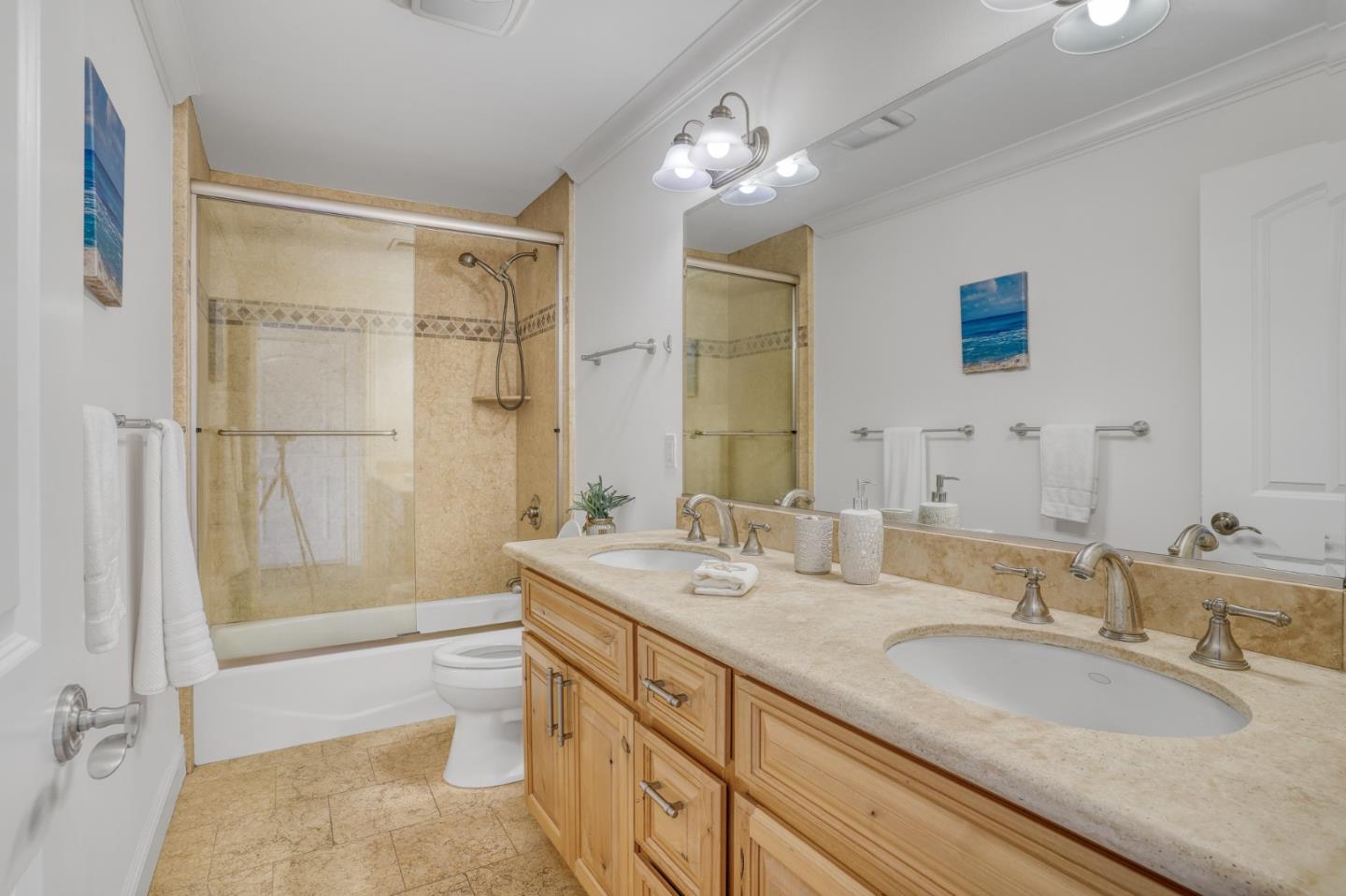 Detail Gallery Image 22 of 27 For 809 Lippert Pl, Santa Clara,  CA 95050 - 3 Beds | 2/1 Baths