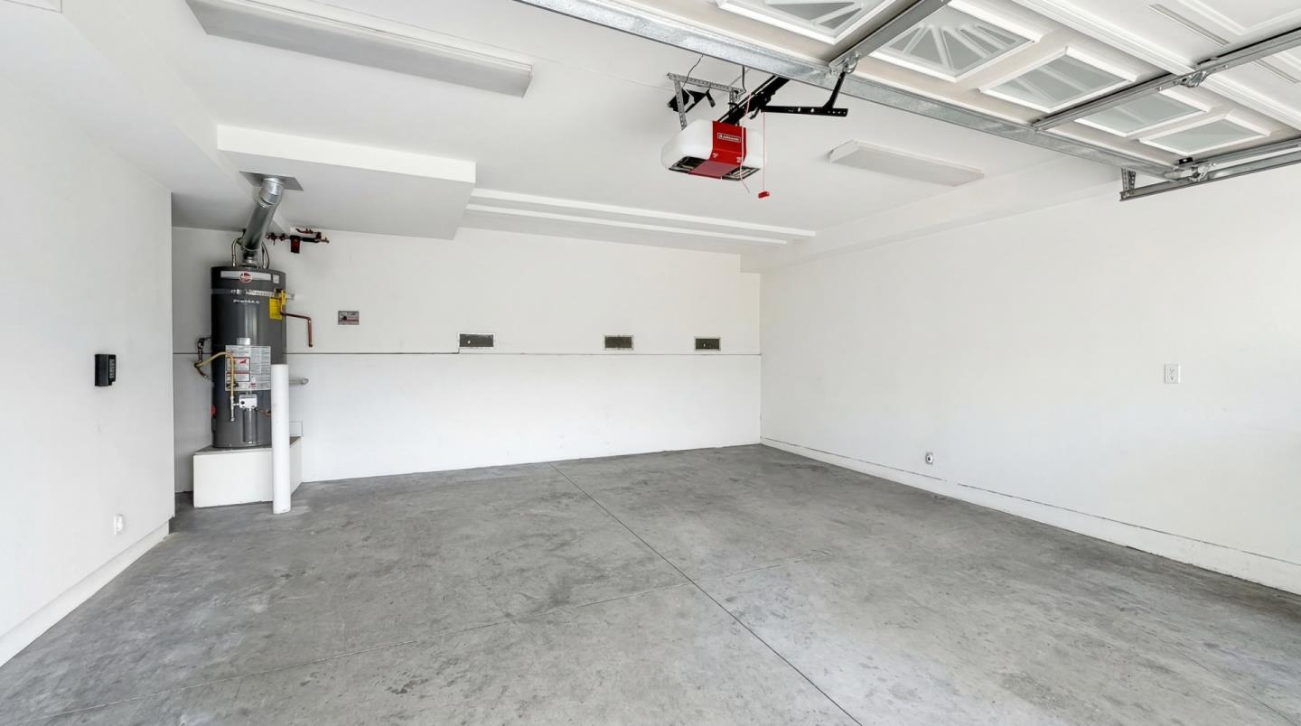 Detail Gallery Image 24 of 27 For 809 Lippert Pl, Santa Clara,  CA 95050 - 3 Beds | 2/1 Baths