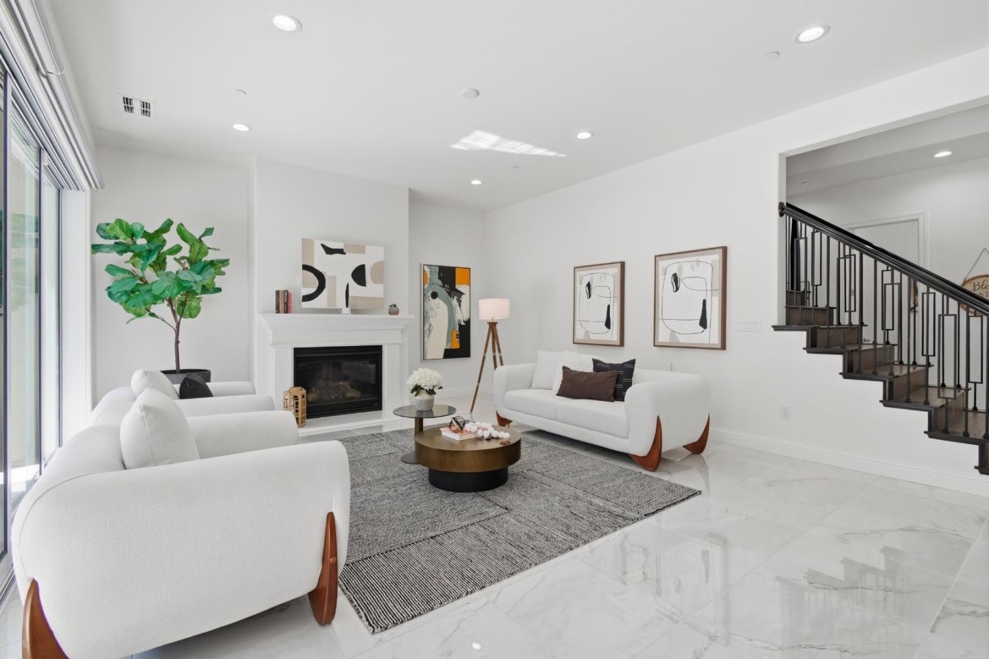 Detail Gallery Image 12 of 63 For 39441 Humpback Whale Rd, Newark,  CA 94560 - 5 Beds | 4/1 Baths