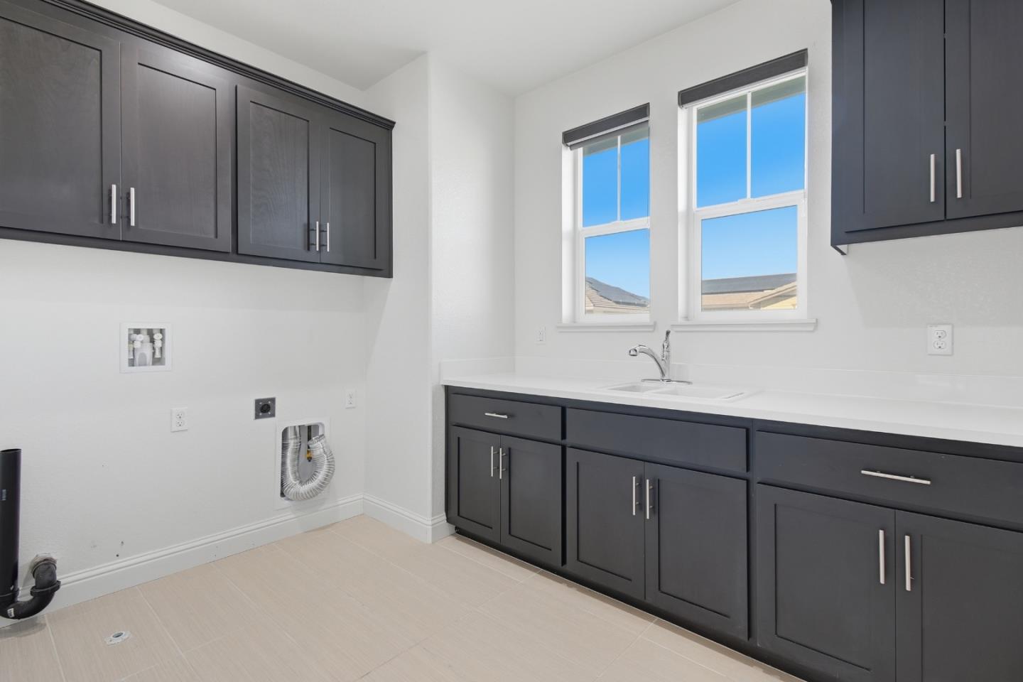 Detail Gallery Image 49 of 63 For 39441 Humpback Whale Rd, Newark,  CA 94560 - 5 Beds | 4/1 Baths