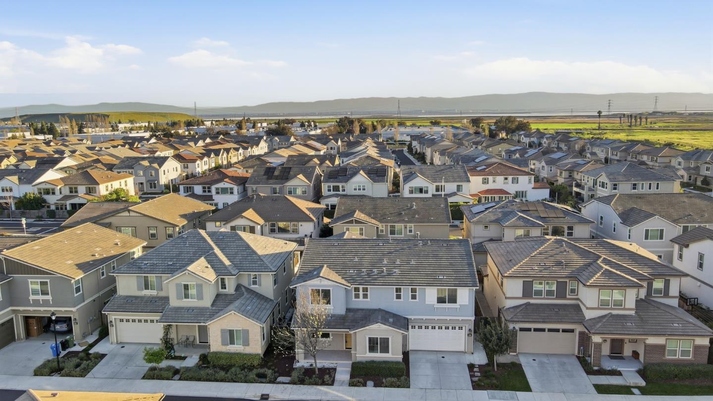 Detail Gallery Image 57 of 63 For 39441 Humpback Whale Rd, Newark,  CA 94560 - 5 Beds | 4/1 Baths