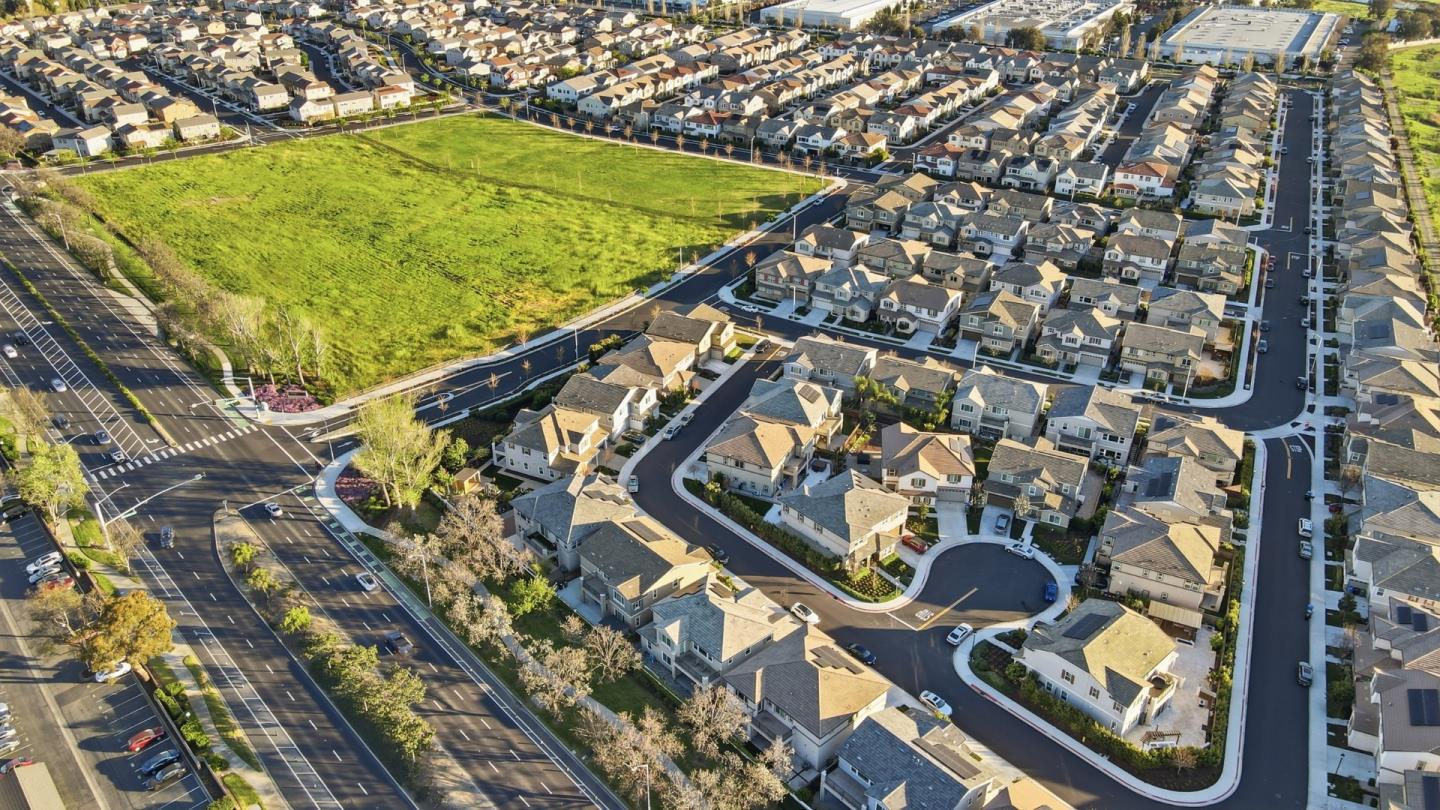 Detail Gallery Image 59 of 63 For 39441 Humpback Whale Rd, Newark,  CA 94560 - 5 Beds | 4/1 Baths