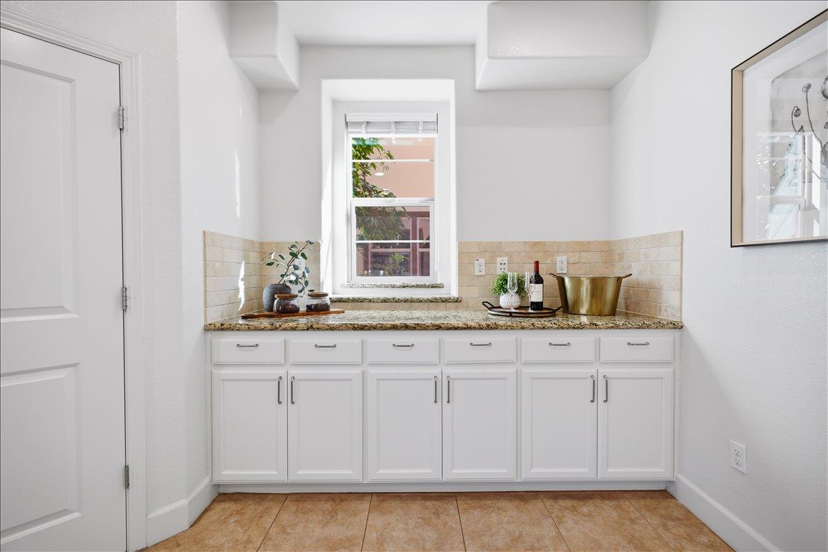 Detail Gallery Image 23 of 59 For 2927 Kaiser Dr, Santa Clara,  CA 95051 - 3 Beds | 3/1 Baths