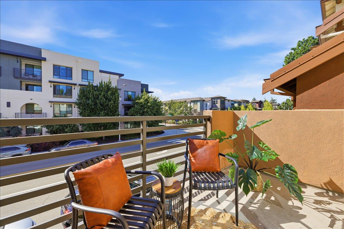 Detail Gallery Image 25 of 59 For 2927 Kaiser Dr, Santa Clara,  CA 95051 - 3 Beds | 3/1 Baths