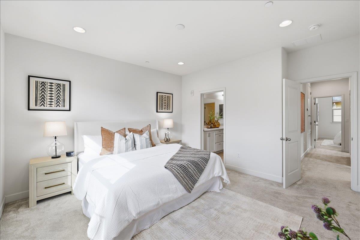 Detail Gallery Image 29 of 59 For 2927 Kaiser Dr, Santa Clara,  CA 95051 - 3 Beds | 3/1 Baths