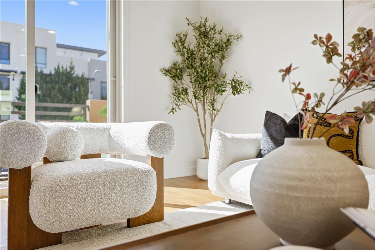 Detail Gallery Image 7 of 59 For 2927 Kaiser Dr, Santa Clara,  CA 95051 - 3 Beds | 3/1 Baths