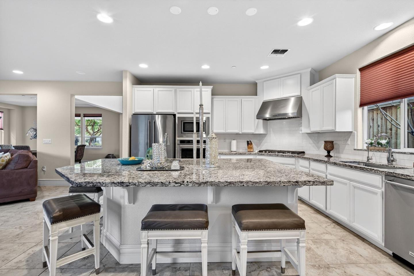 Detail Gallery Image 11 of 50 For 13126 Chamberlain Ave, East Garrison,  CA 93933 - 3 Beds | 2 Baths