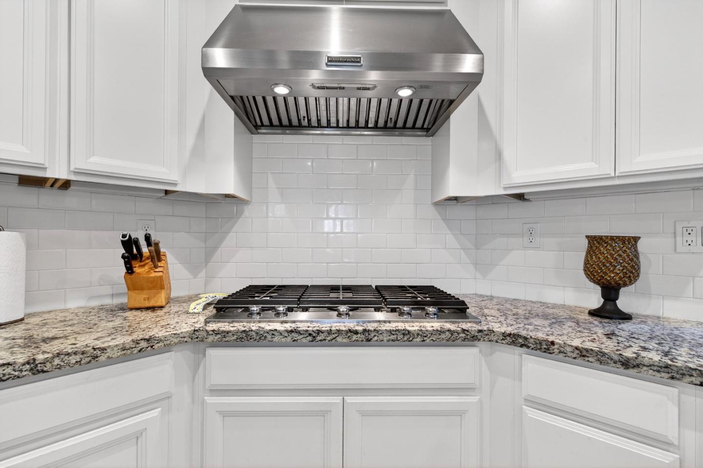 Detail Gallery Image 12 of 50 For 13126 Chamberlain Ave, East Garrison,  CA 93933 - 3 Beds | 2 Baths