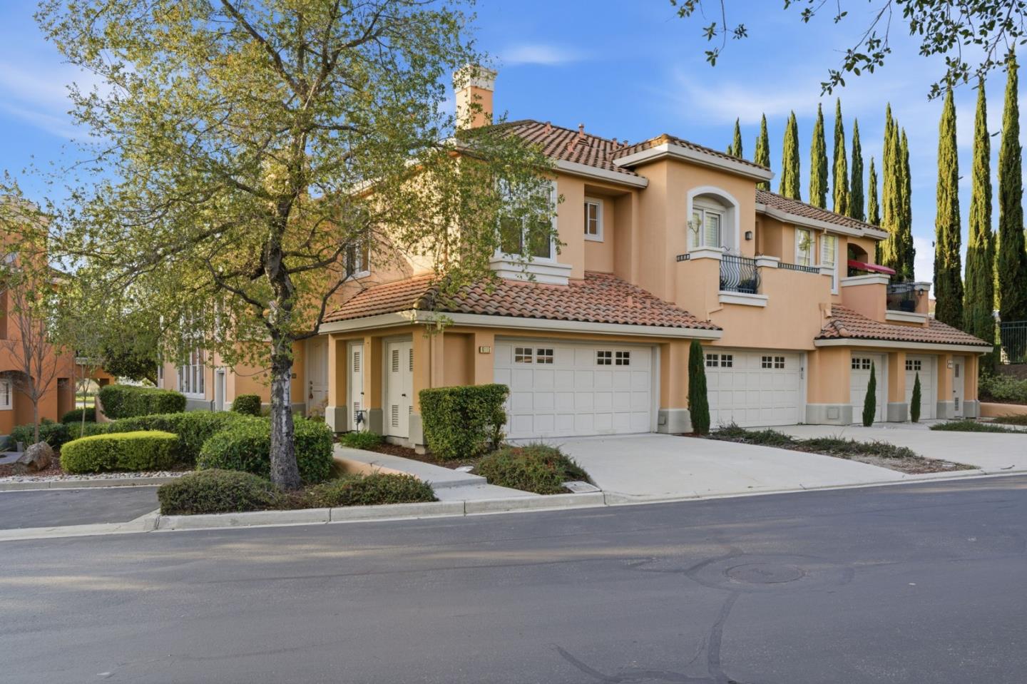 Photo #2: ML82037231 Listing: Photo #2