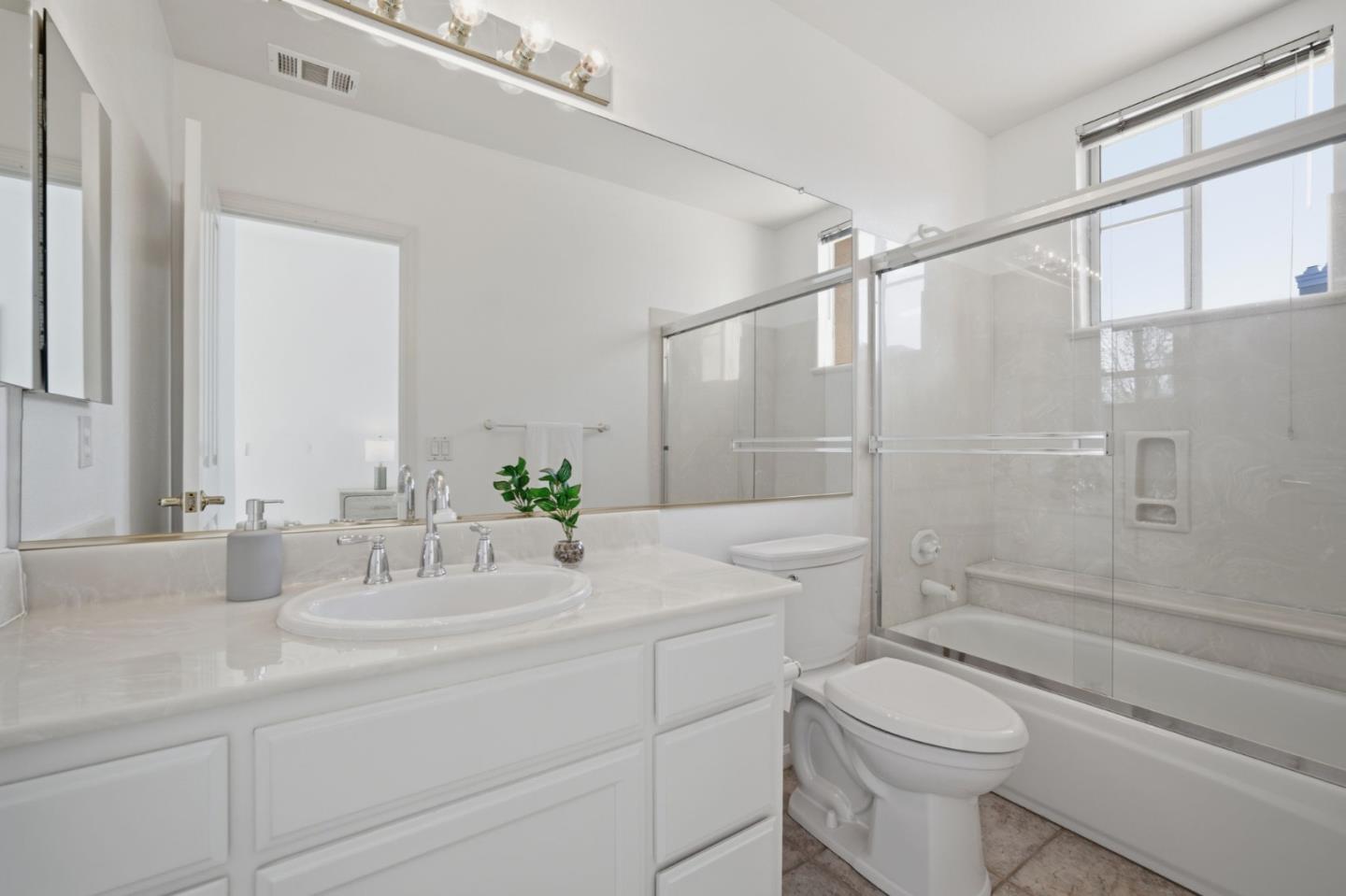 Photo #21: ML82037231 Listing: Photo #21