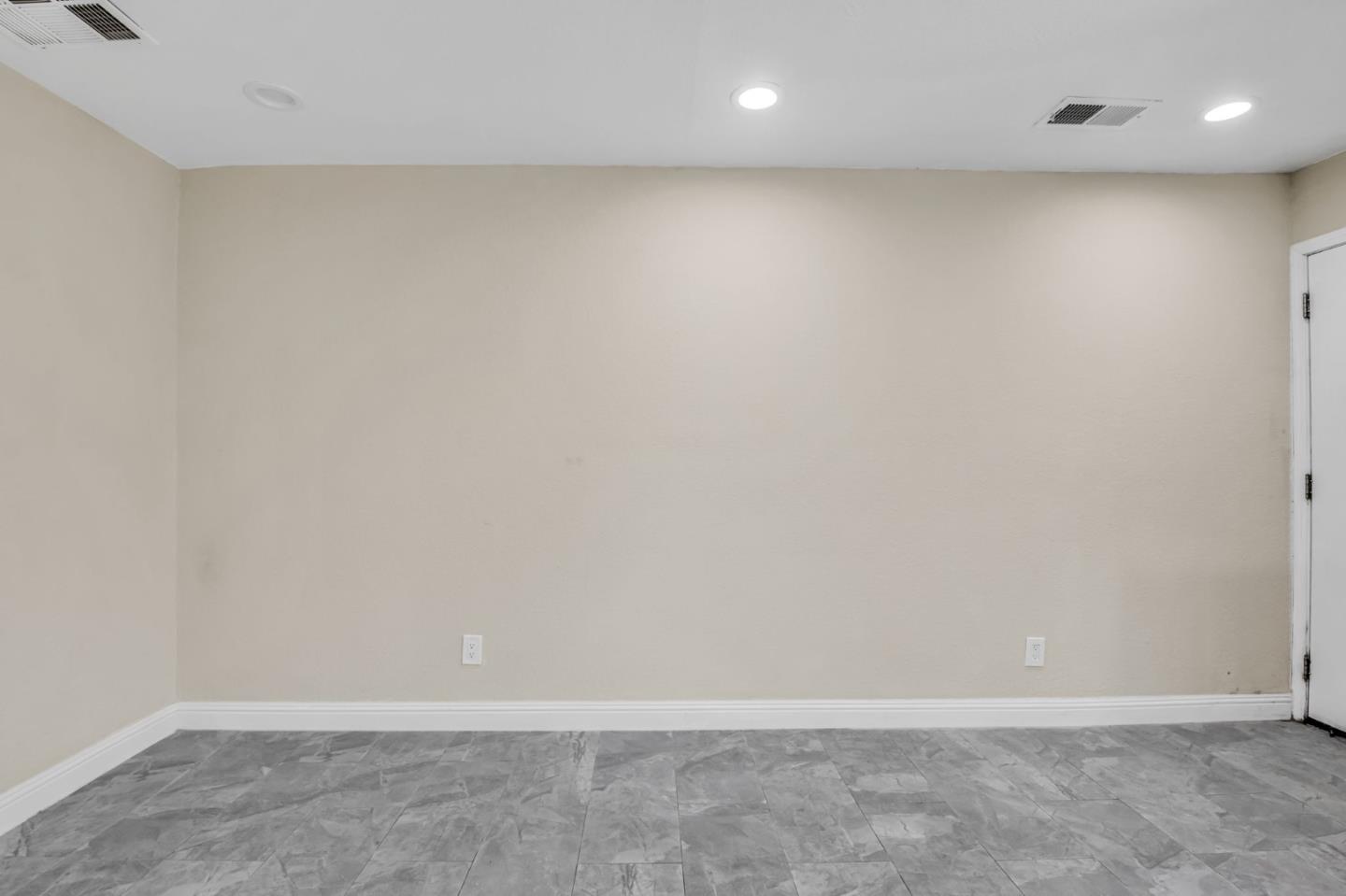 Detail Gallery Image 33 of 63 For 2825 Aetna Way, San Jose,  CA 95121 - 4 Beds | 3 Baths