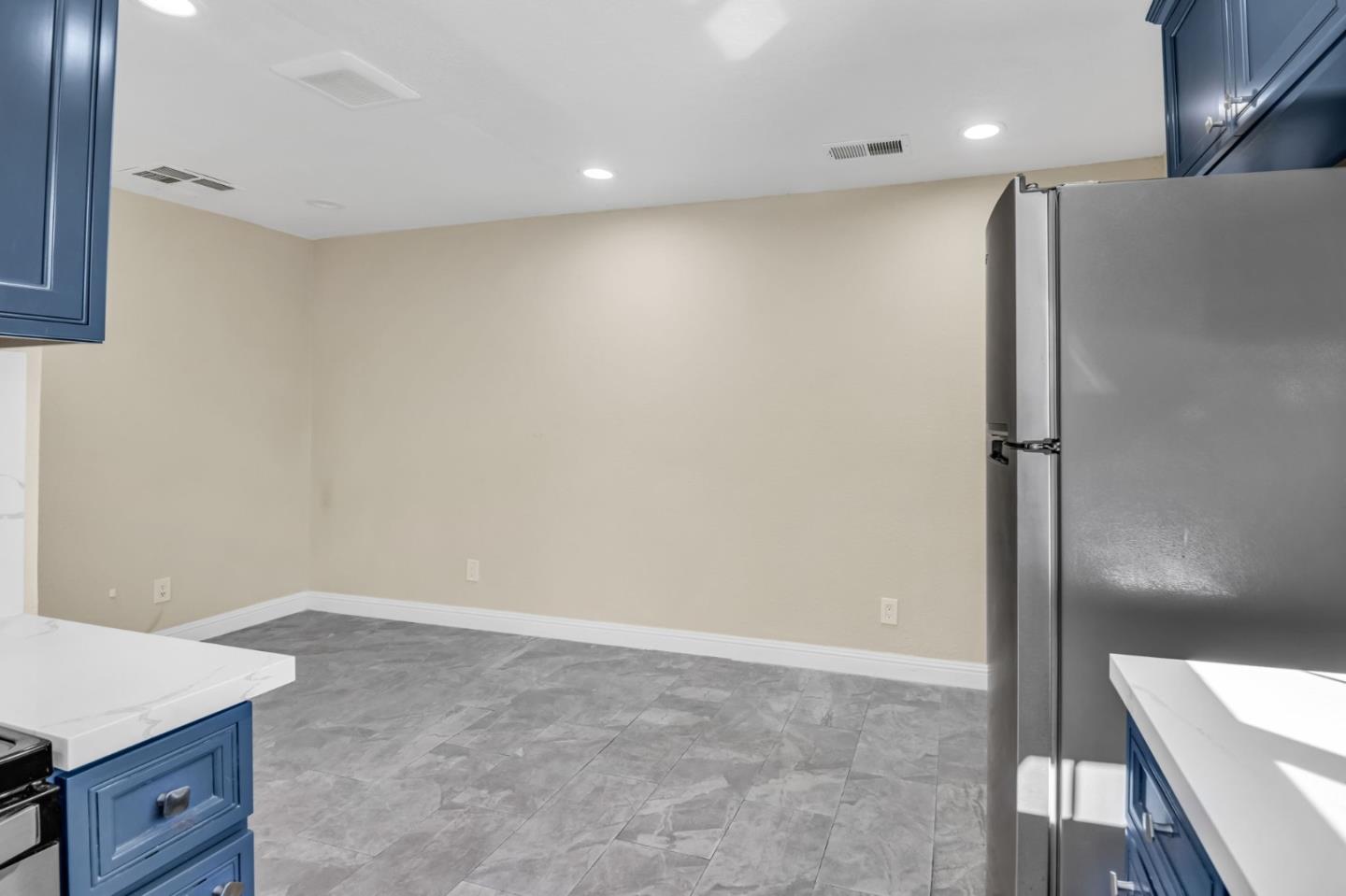 Detail Gallery Image 34 of 63 For 2825 Aetna Way, San Jose,  CA 95121 - 4 Beds | 3 Baths