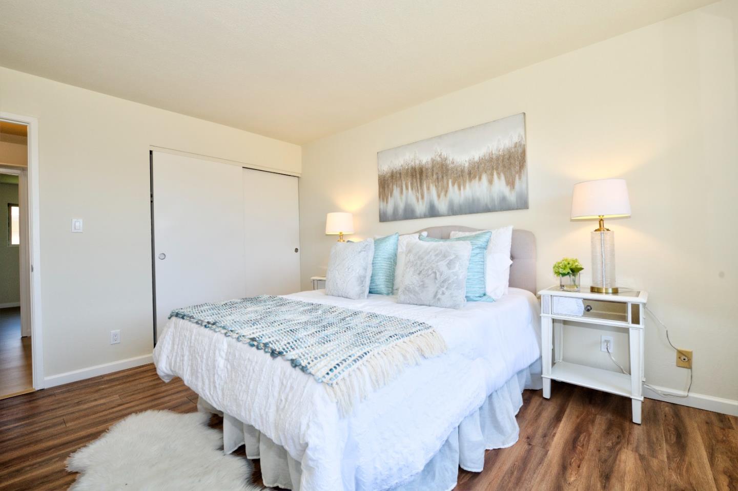 Detail Gallery Image 14 of 32 For 27785 Hummingbird Ct, Hayward,  CA 94545 - 2 Beds | 1 Baths