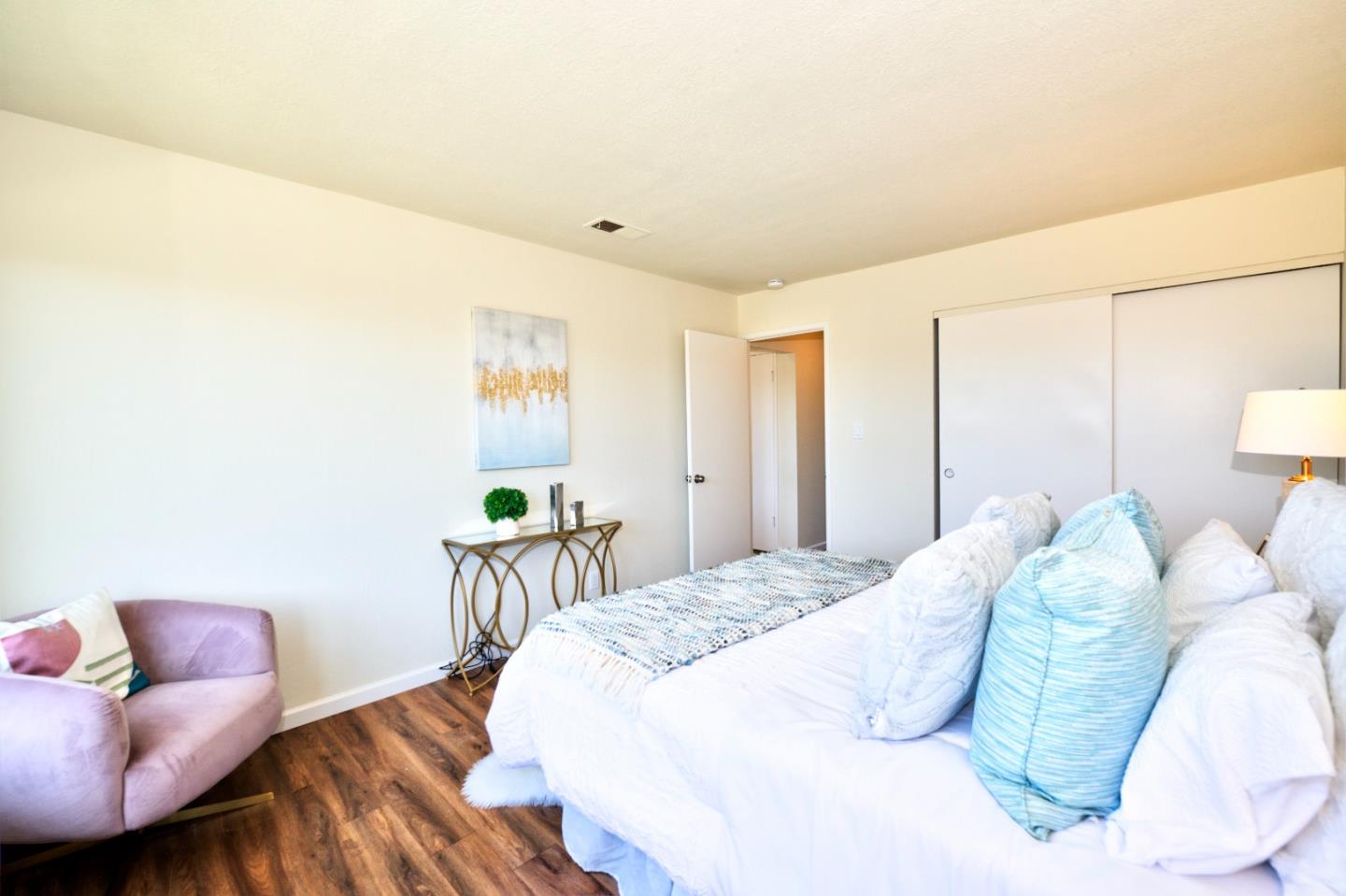 Detail Gallery Image 16 of 32 For 27785 Hummingbird Ct, Hayward,  CA 94545 - 2 Beds | 1 Baths