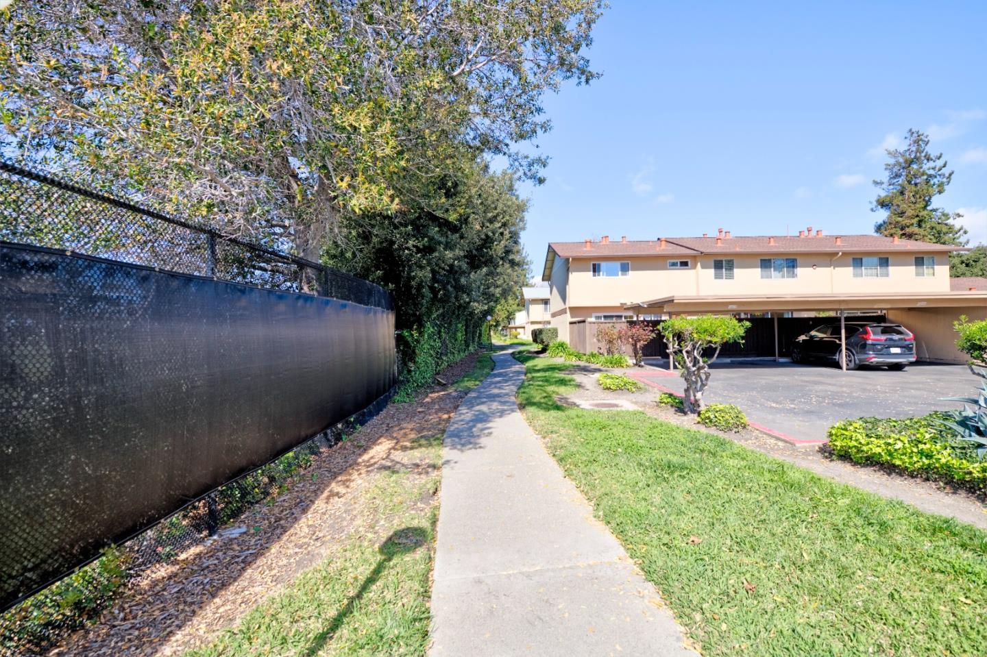 Detail Gallery Image 29 of 32 For 27785 Hummingbird Ct, Hayward,  CA 94545 - 2 Beds | 1 Baths