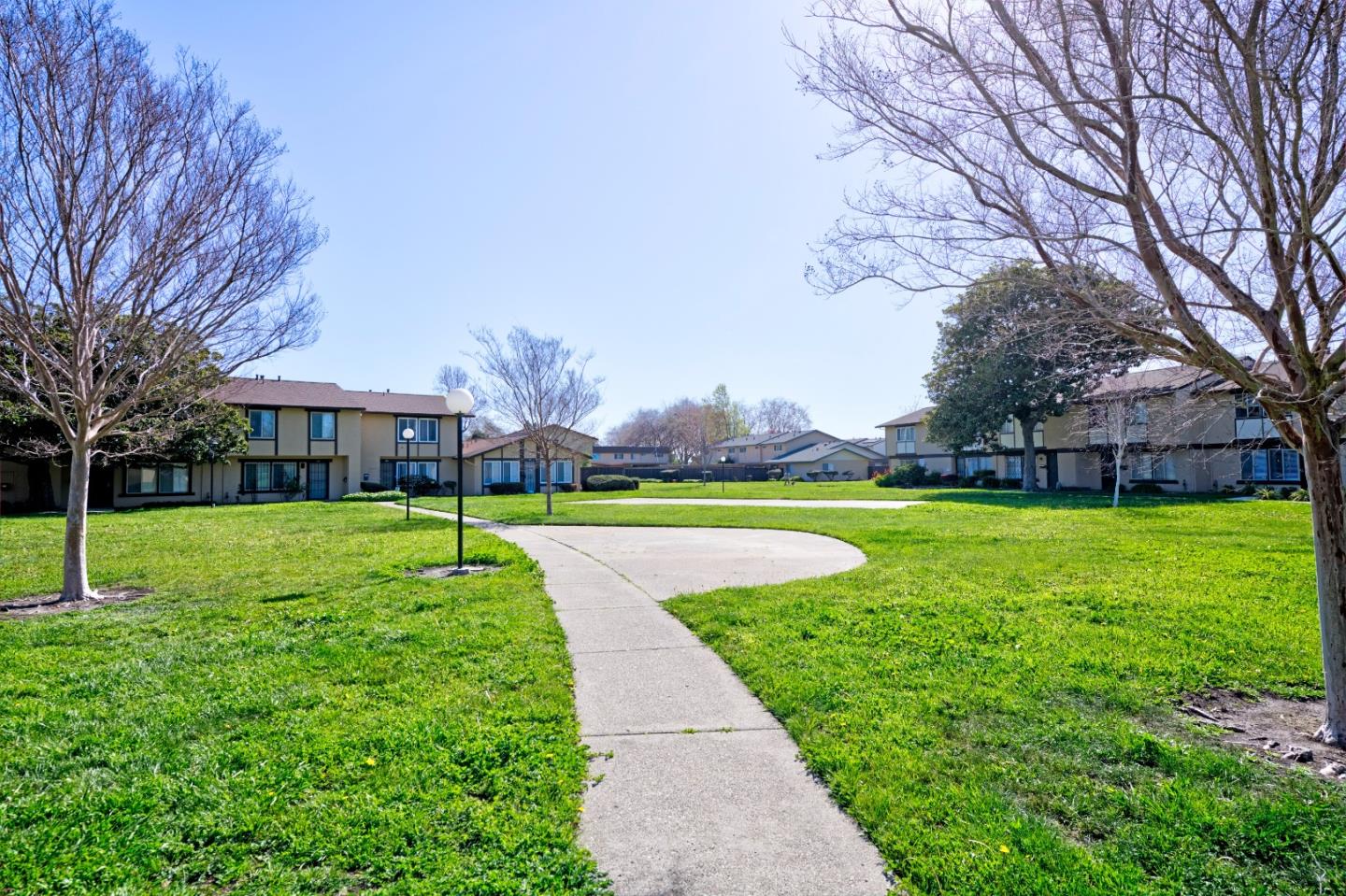 Detail Gallery Image 32 of 32 For 27785 Hummingbird Ct, Hayward,  CA 94545 - 2 Beds | 1 Baths