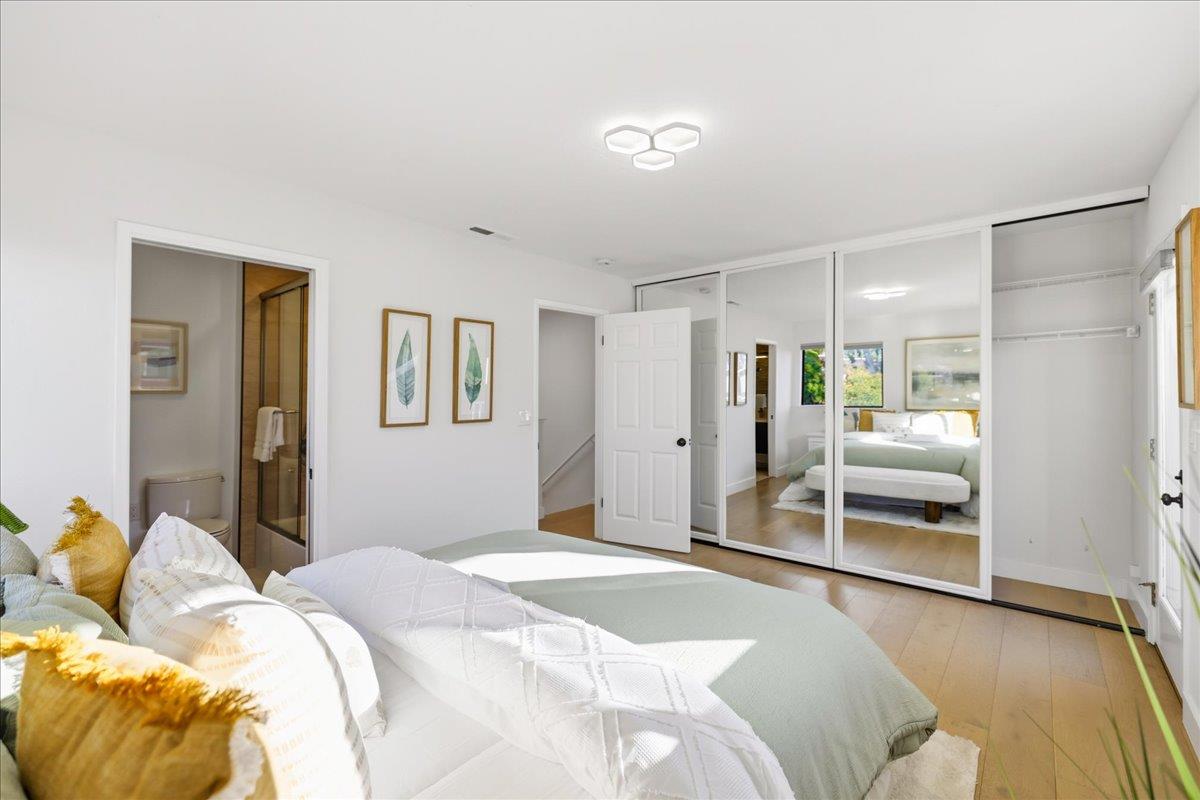 Detail Gallery Image 28 of 43 For 700 Chiquita Ave #19,  Mountain View,  CA 94041 - 2 Beds | 2/1 Baths