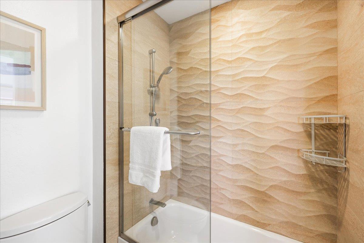 Detail Gallery Image 32 of 43 For 700 Chiquita Ave #19,  Mountain View,  CA 94041 - 2 Beds | 2/1 Baths