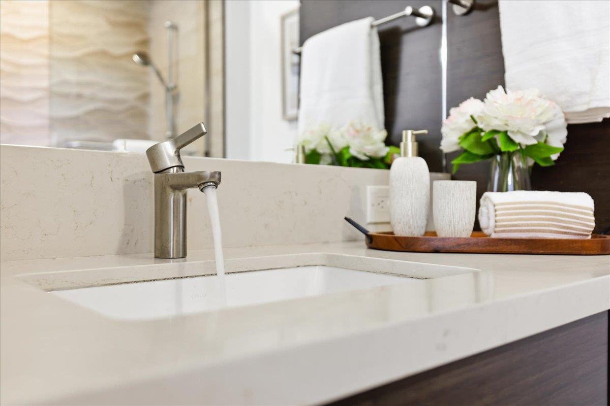 Detail Gallery Image 33 of 43 For 700 Chiquita Ave #19,  Mountain View,  CA 94041 - 2 Beds | 2/1 Baths