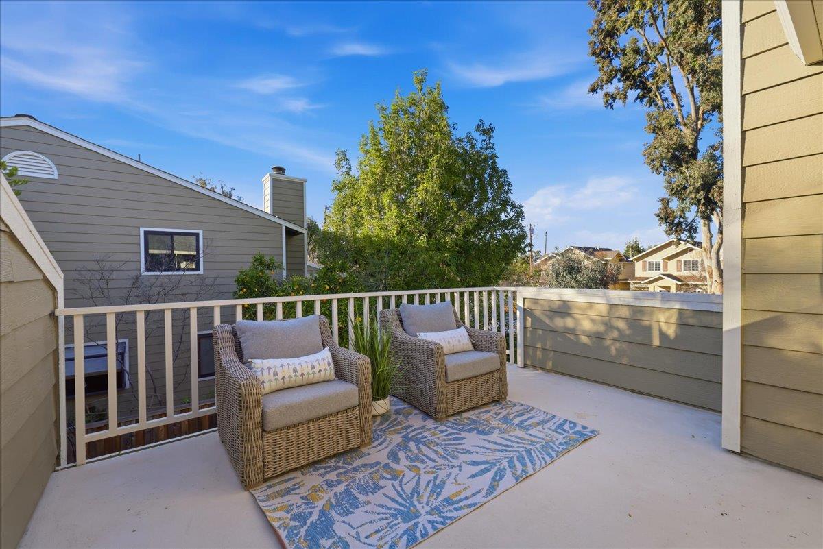 Detail Gallery Image 34 of 43 For 700 Chiquita Ave #19,  Mountain View,  CA 94041 - 2 Beds | 2/1 Baths
